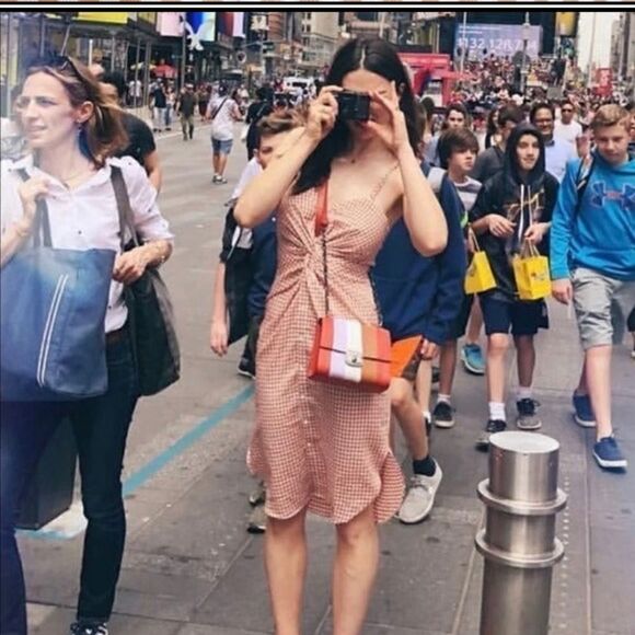 Zara   - Picture 2 of 16